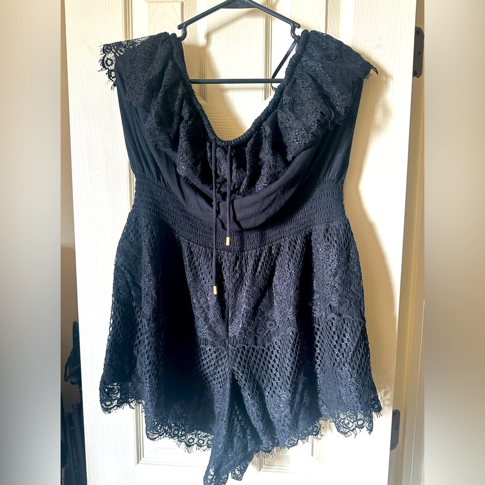 Black Romper 18/20 Strapless